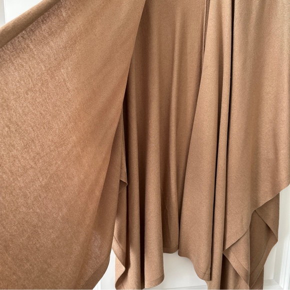 Eileen Fisher Camel Poncho Wrap - NWOT - Picture 6 of 8
